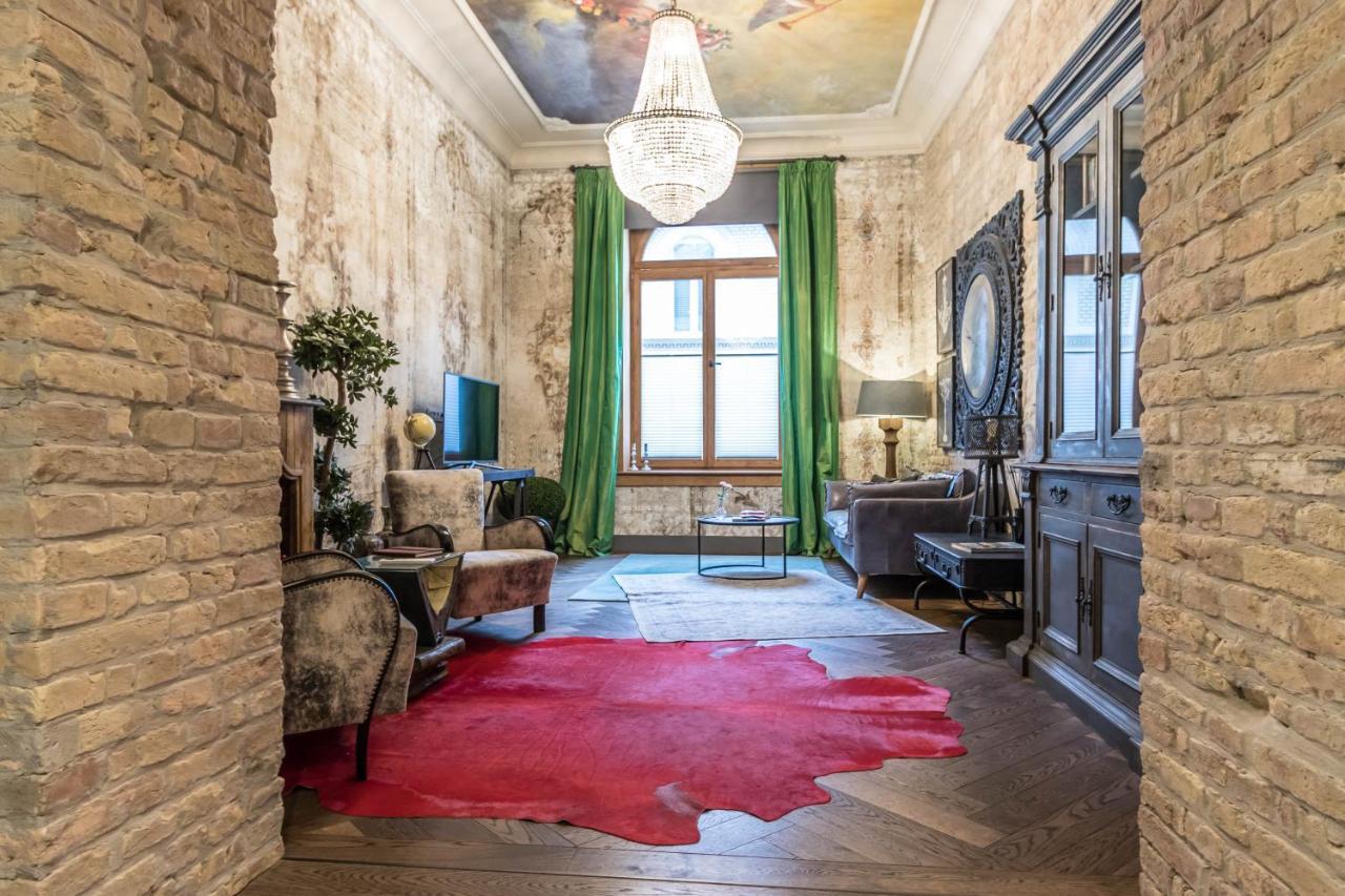 Castle Downtown Apartment, Budapest